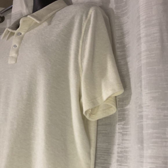 Men’s NWOT by Rails. Soft feel in XXL Pearl color goes good with jeans or slacks - Picture 3 of 12